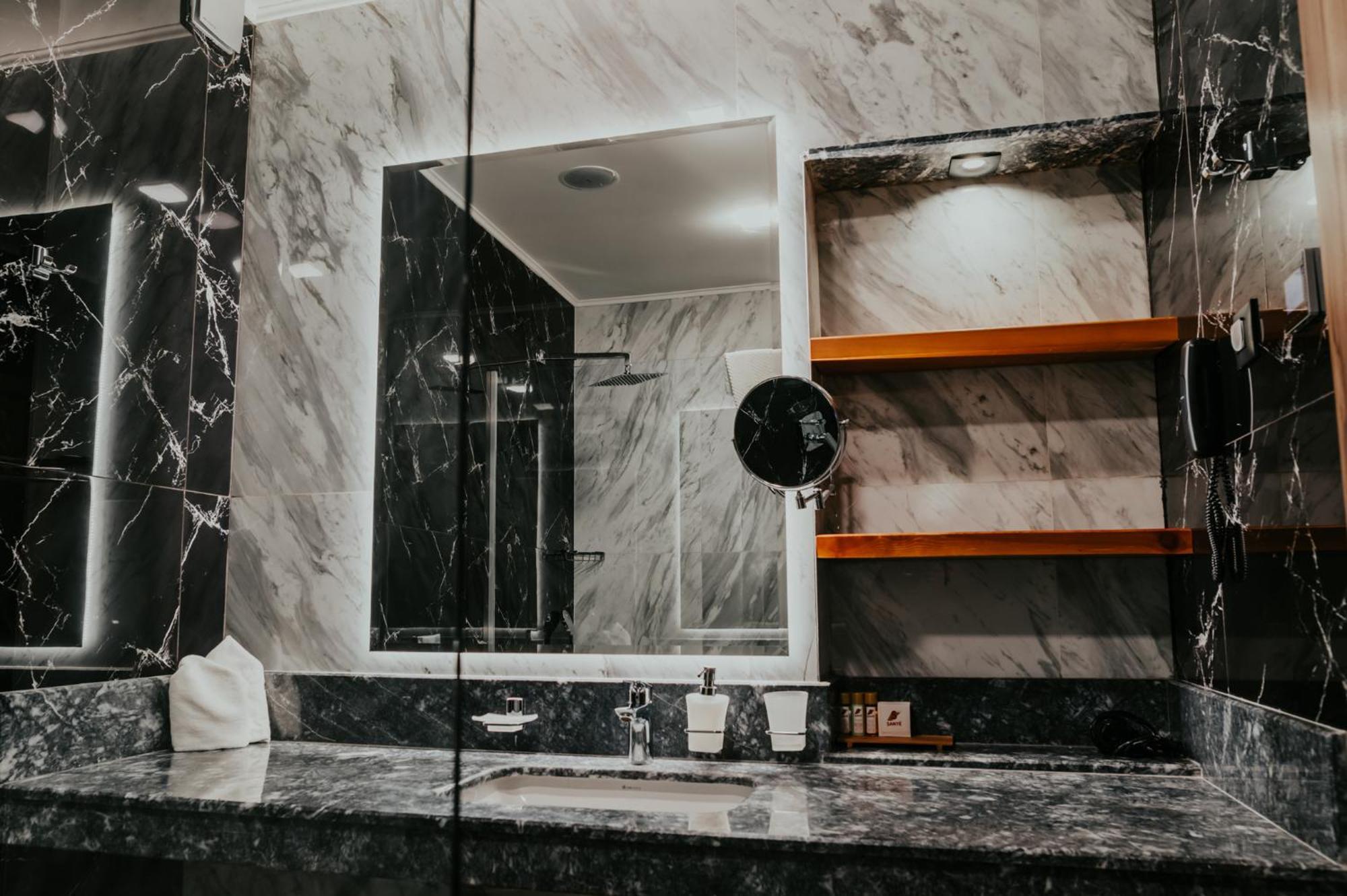 Sante Spa Hotel Welingrad Exterior foto Bathroom