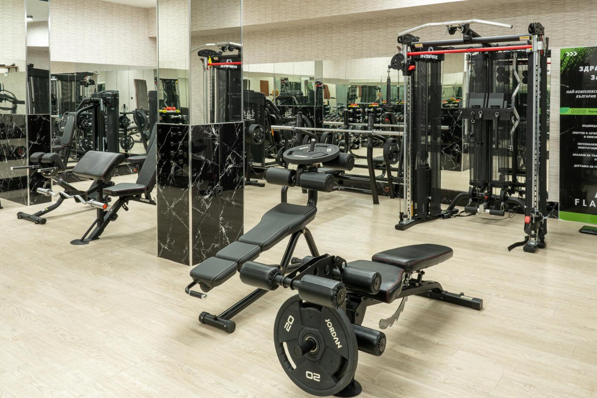 Sante Spa Hotel Welingrad Exterior foto A gym in the UK